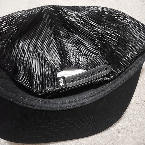 Vans Black Trucker Hat - Picture 3 of 6